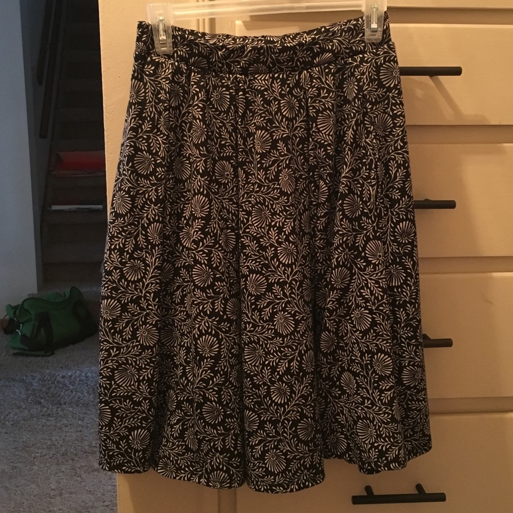LuLaRoe Black and white floral Madison